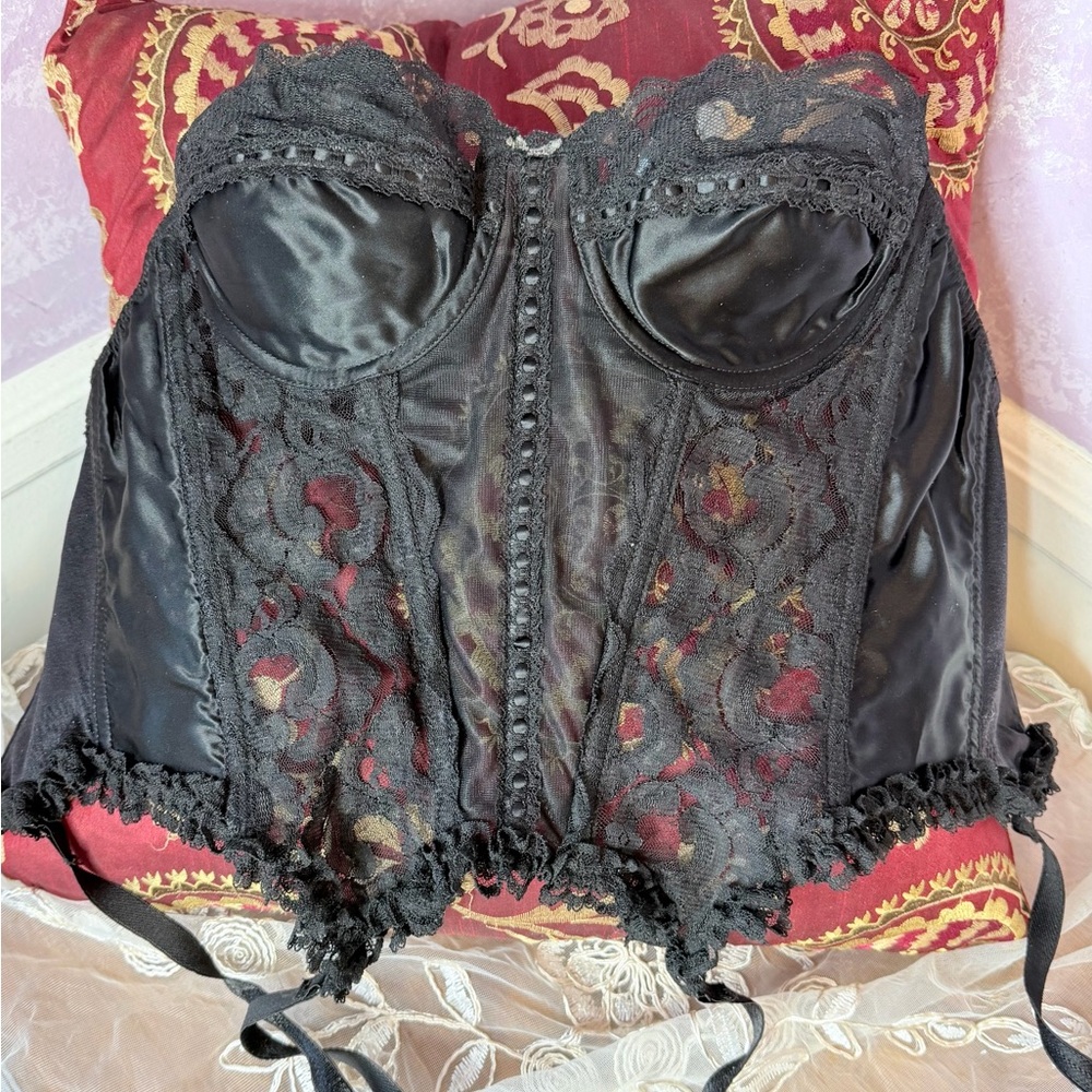 Frederick's of Hollywood 34C Black Lace Bustier - Picture 3 of 12